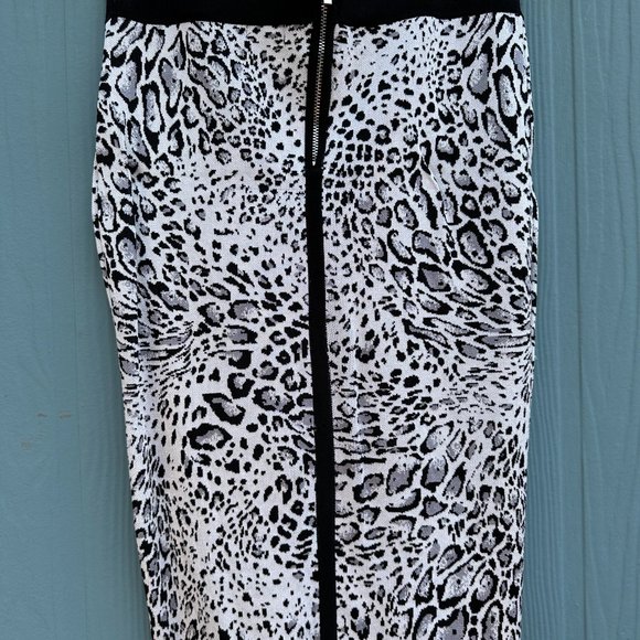 Cache White Leopard 2-Piece Suit - Picture 9 of 16